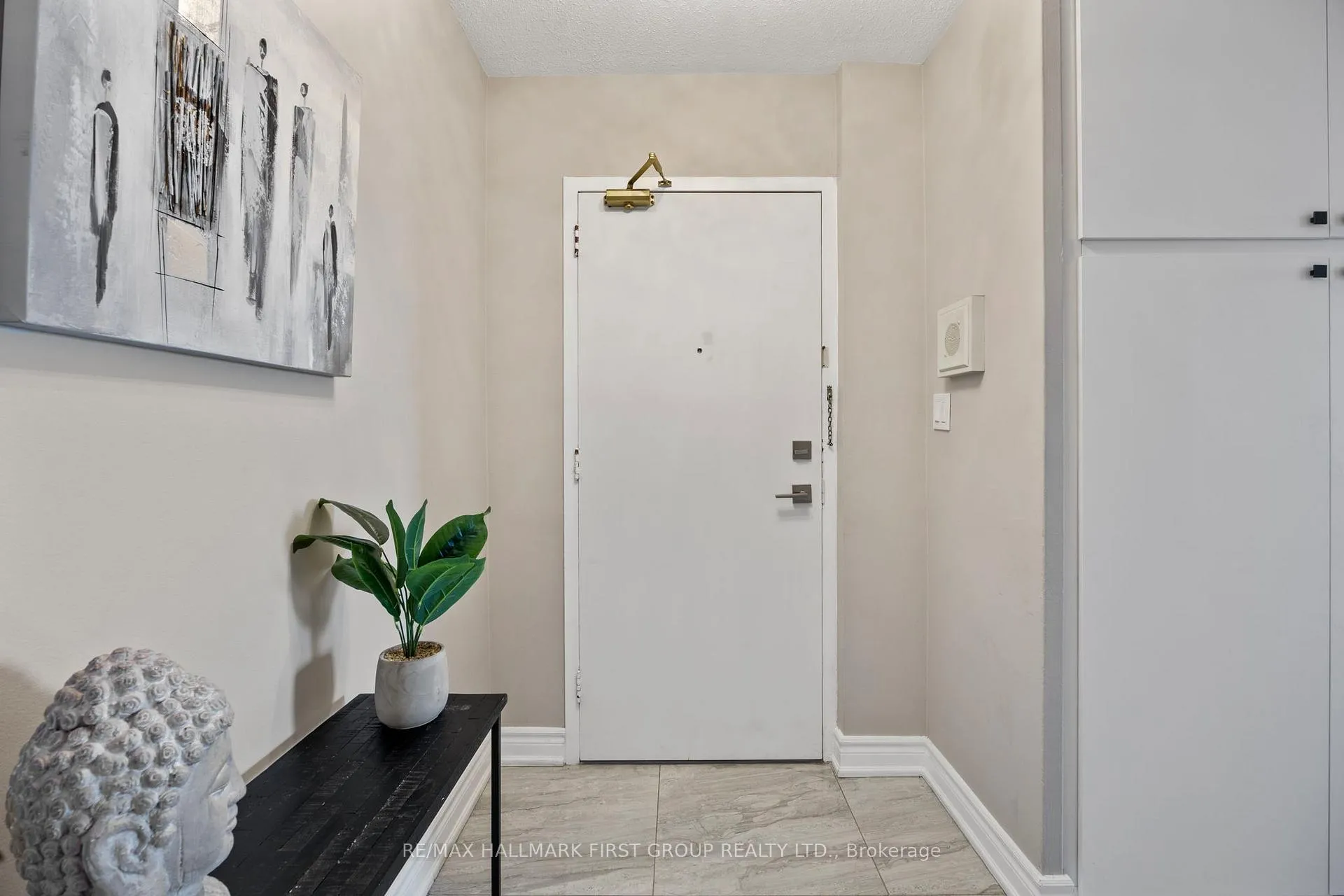 Photo 6 of Unit 1508, 5 Vicora Linkway, Toronto, Flemingdon Park — HOMEH