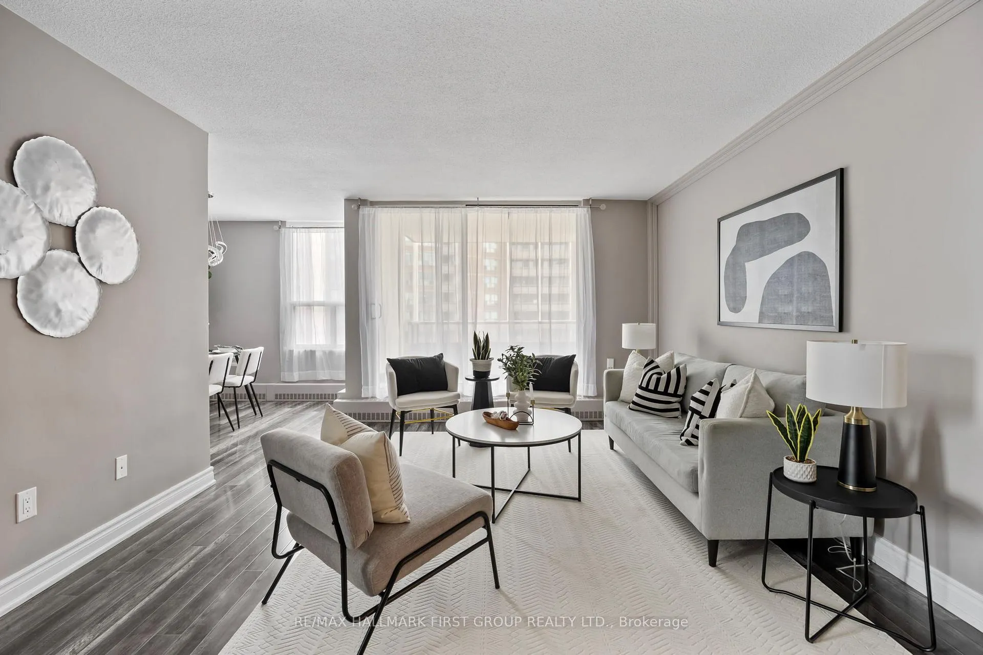 Photo 10 of Unit 1508, 5 Vicora Linkway, Toronto, Flemingdon Park — HOMEH