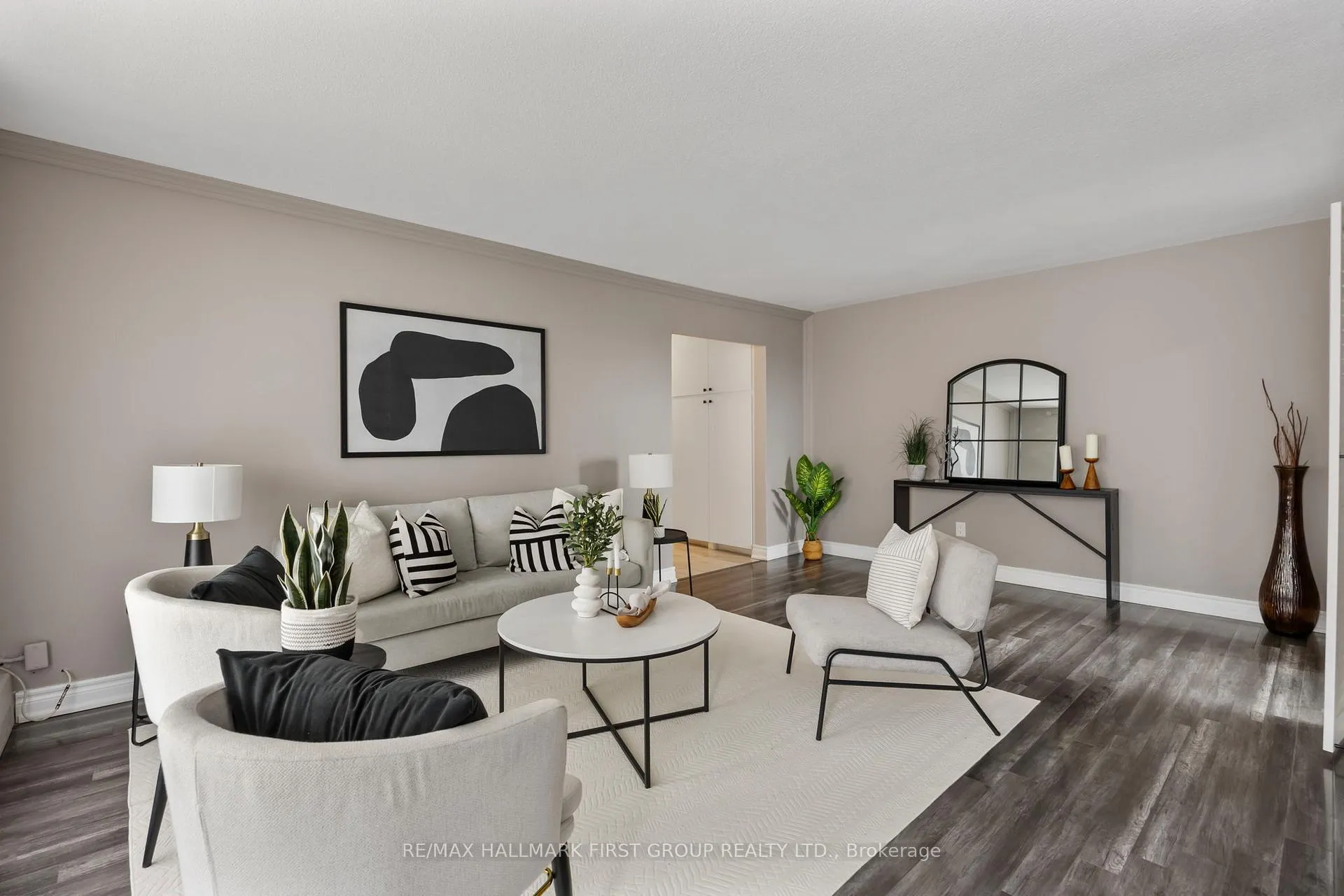 Photo 15 of Unit 1508, 5 Vicora Linkway, Toronto, Flemingdon Park — HOMEH