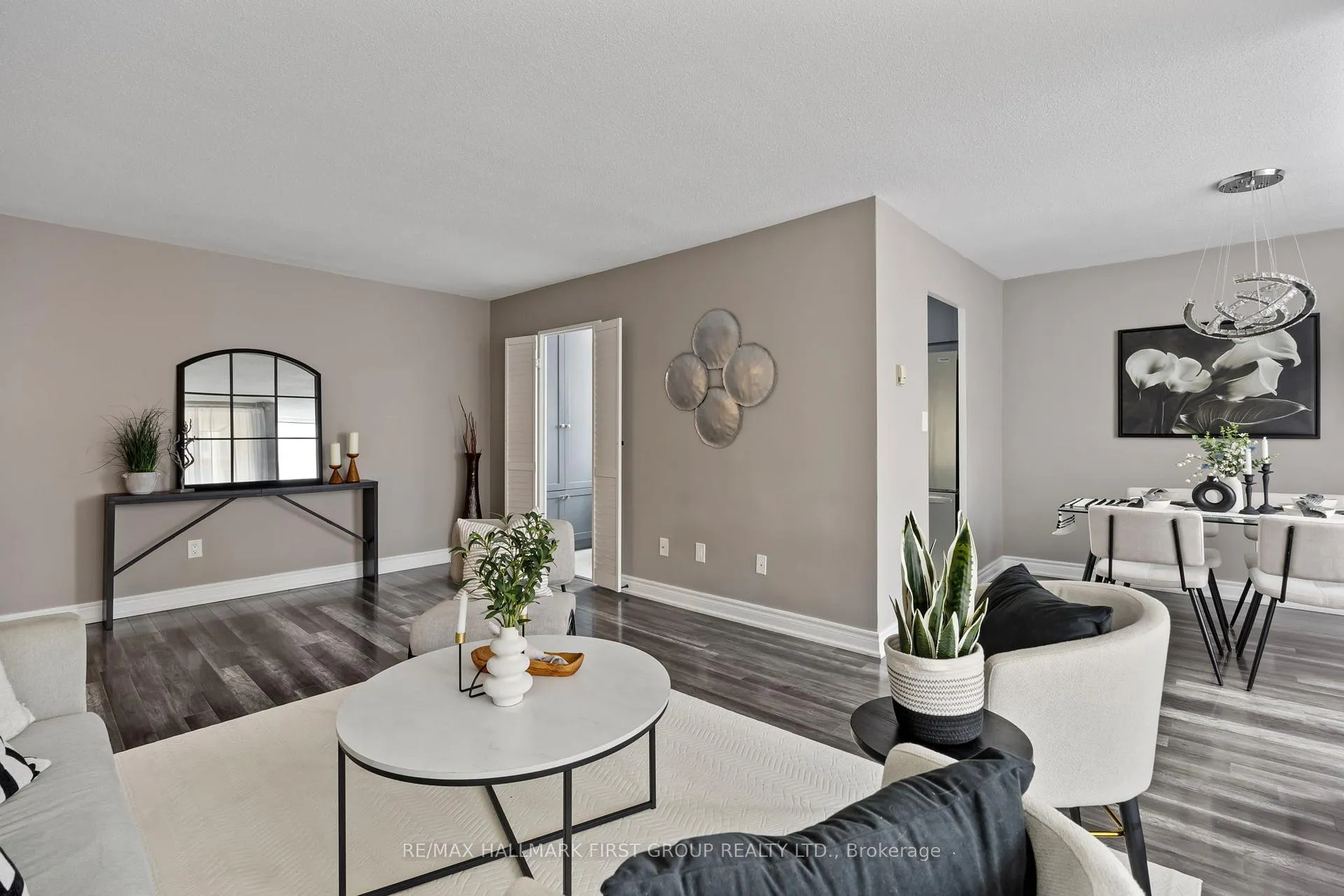 Photo 16 of Unit 1508, 5 Vicora Linkway, Toronto, Flemingdon Park — HOMEH