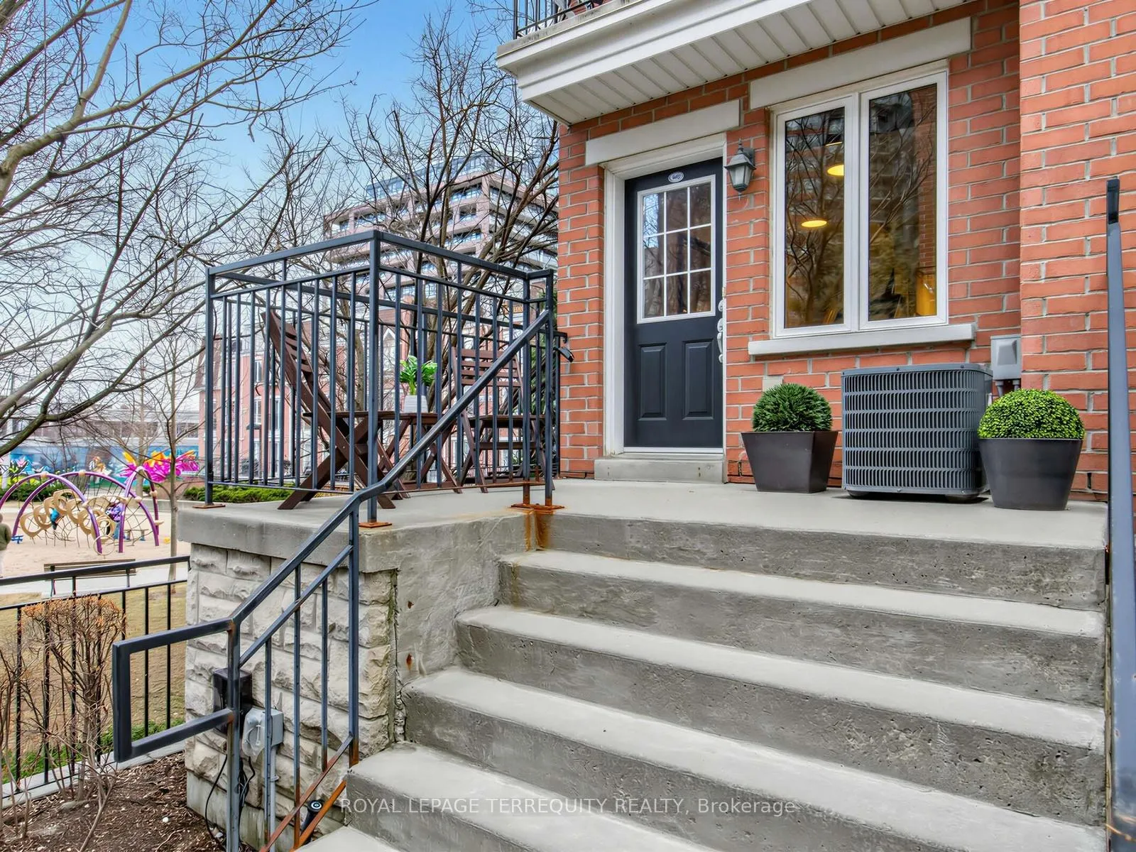 Photo 2 of Unit 301, 60 Joe Shuster Way, Toronto, South Parkdale — HOMEH