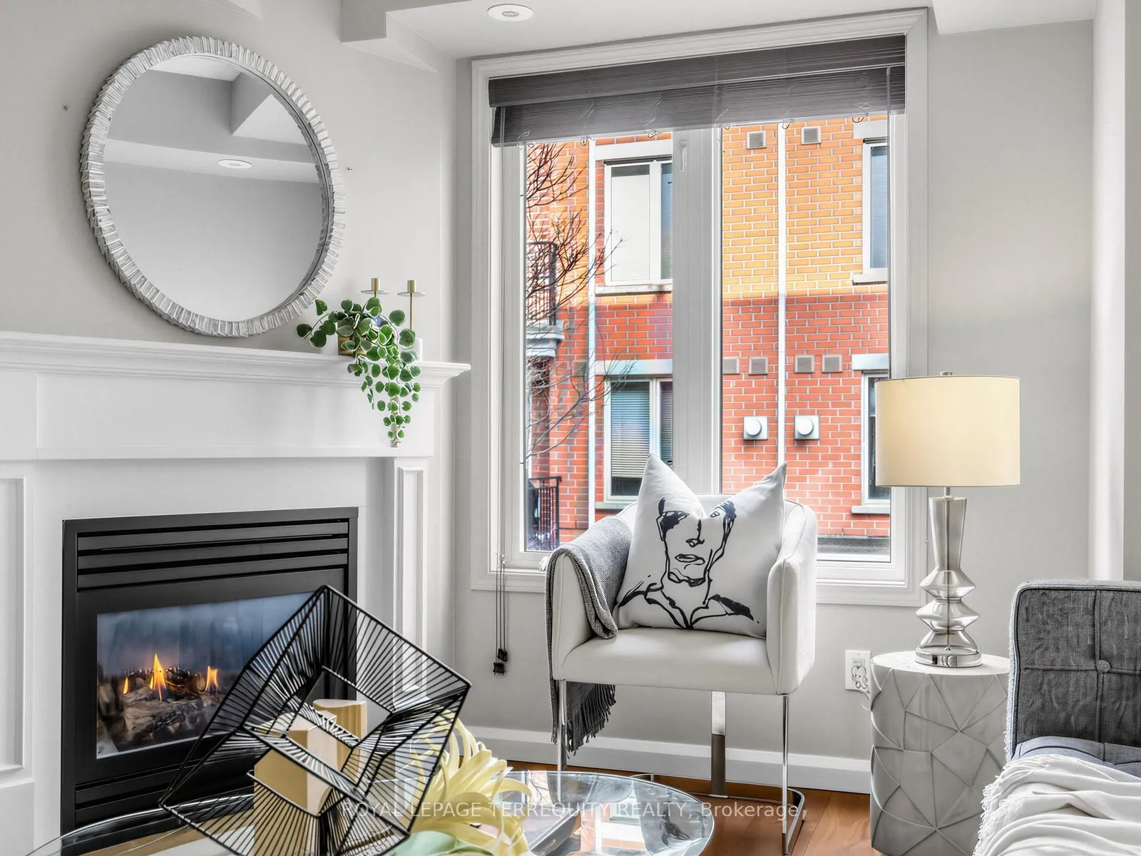 Photo 6 of Unit 301, 60 Joe Shuster Way, Toronto, South Parkdale — HOMEH