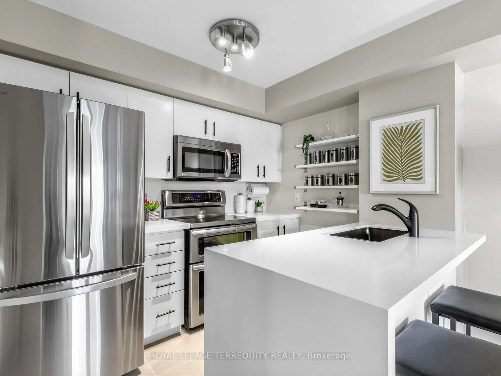 Photo 8 of Unit 301, 60 Joe Shuster Way, Toronto, South Parkdale — HOMEH