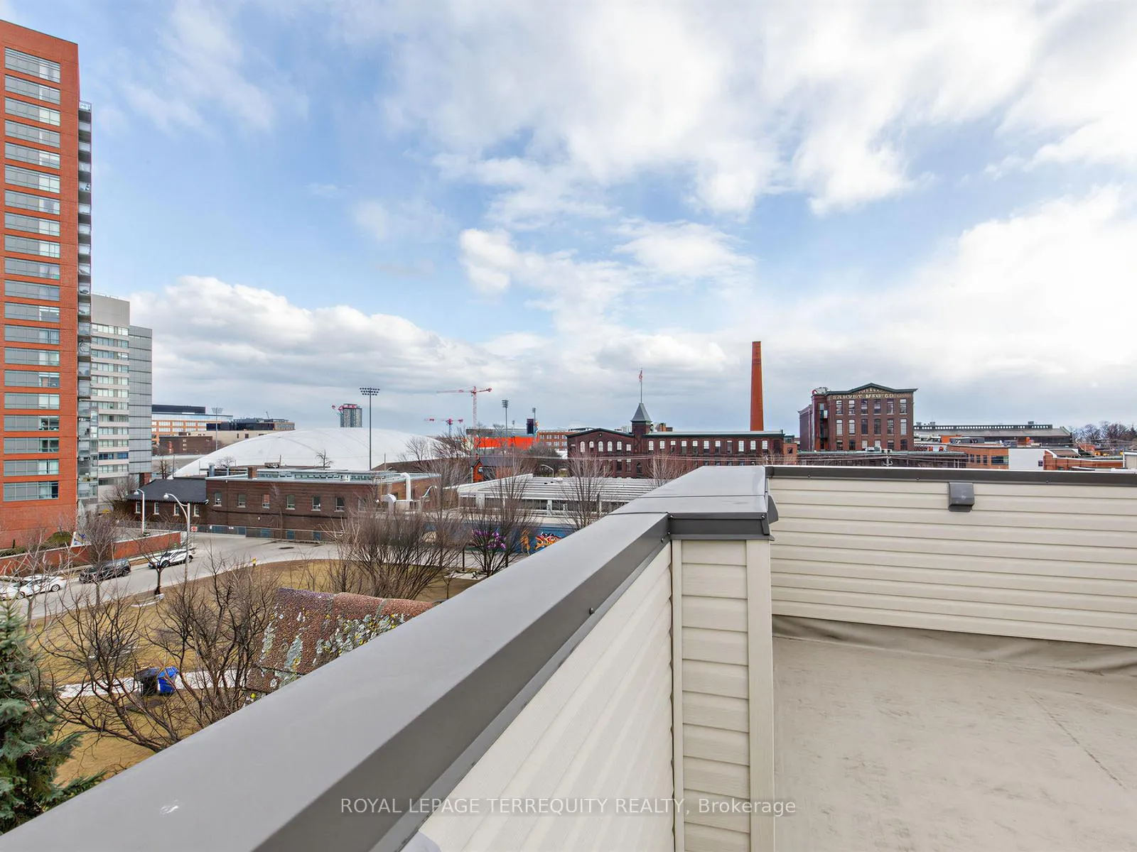 Photo 36 of Unit 301, 60 Joe Shuster Way, Toronto, South Parkdale — HOMEH