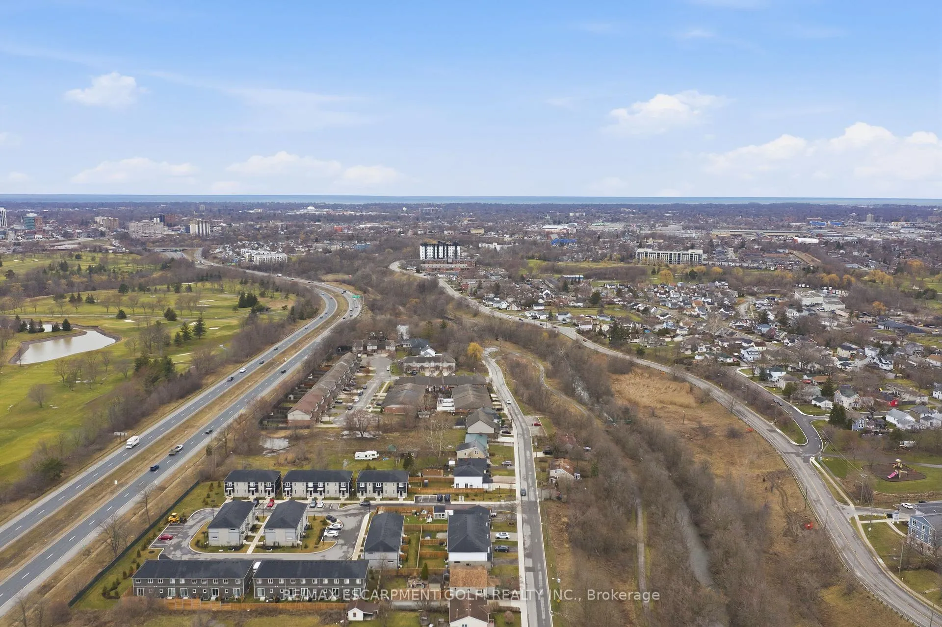Photo 38 of 121 Moffatt Street, St. Catharines, Oakdale — HOMEH