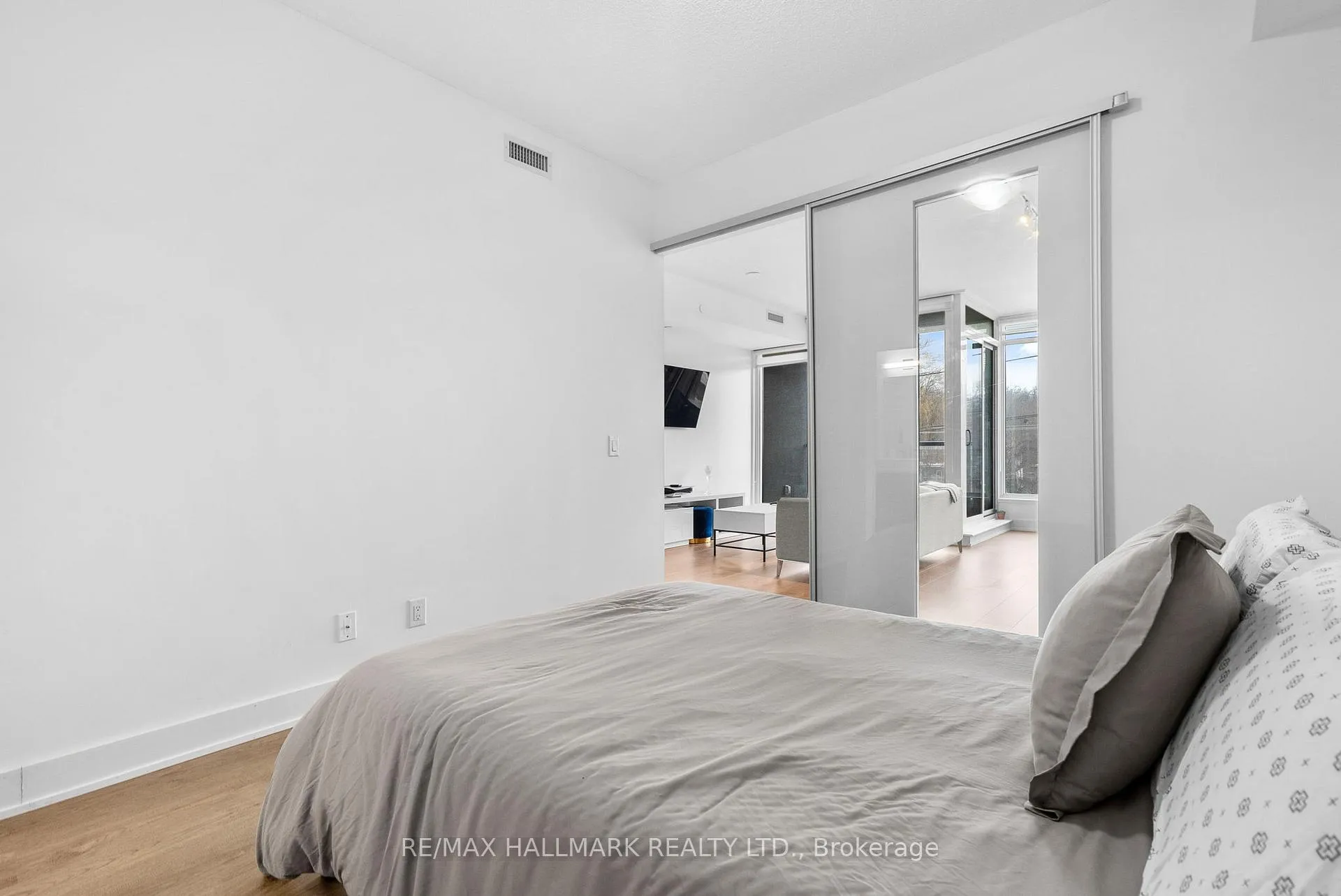 Photo 26 of Unit 411, 170 Chiltern Hill, Toronto, Humewood-Cedarvale — HOMEH