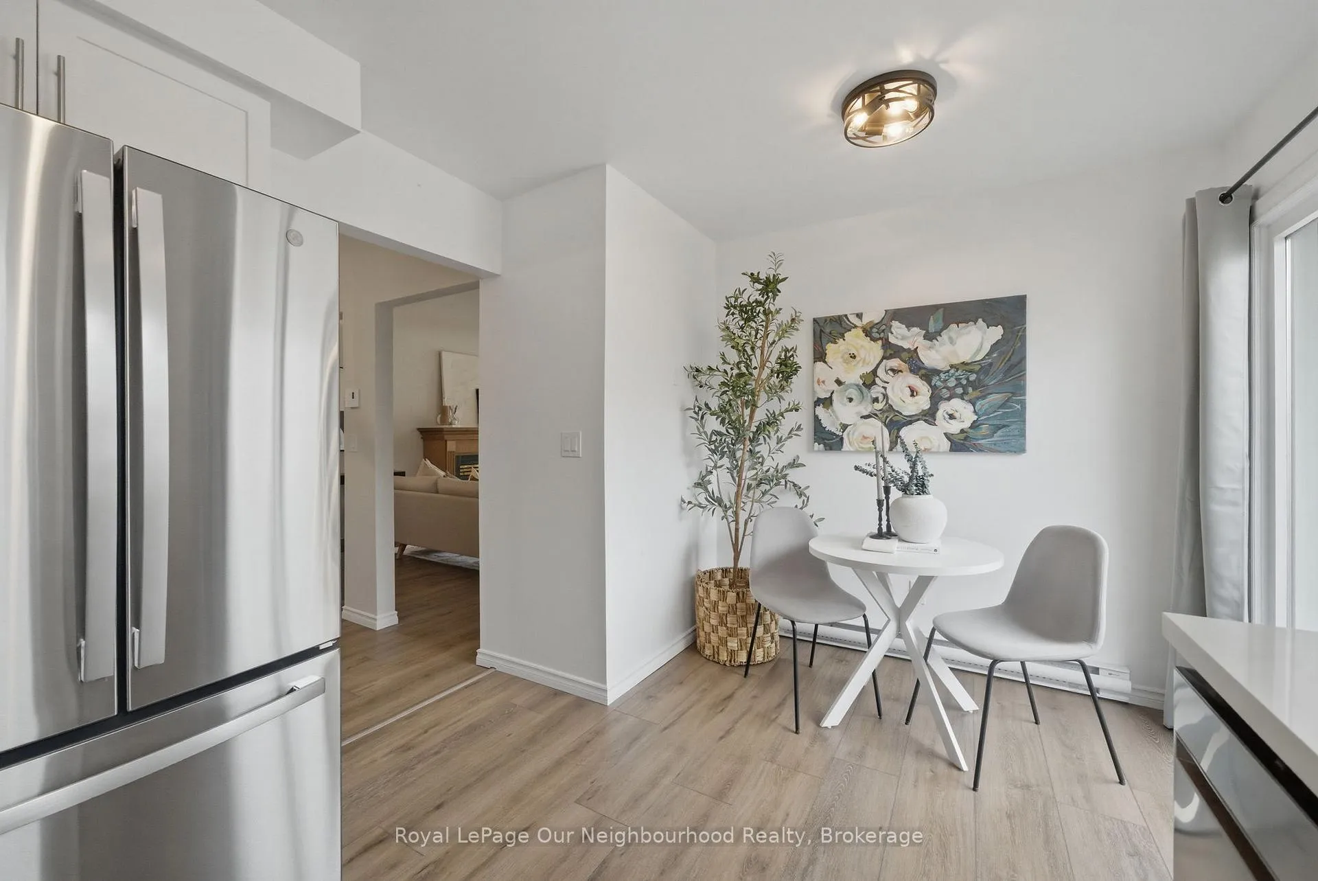 Photo 13 of 81 Hart Boulevard, Clarington, Newcastle — HOMEH