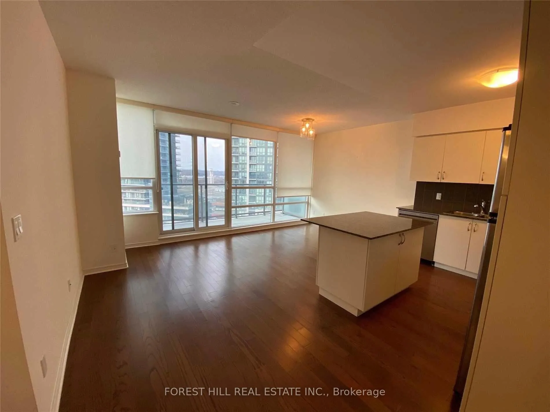 Photo 7 of Unit 1105, 2230 Lakeshore Boulevard W, Etobicoke, Mimico — HOMEH