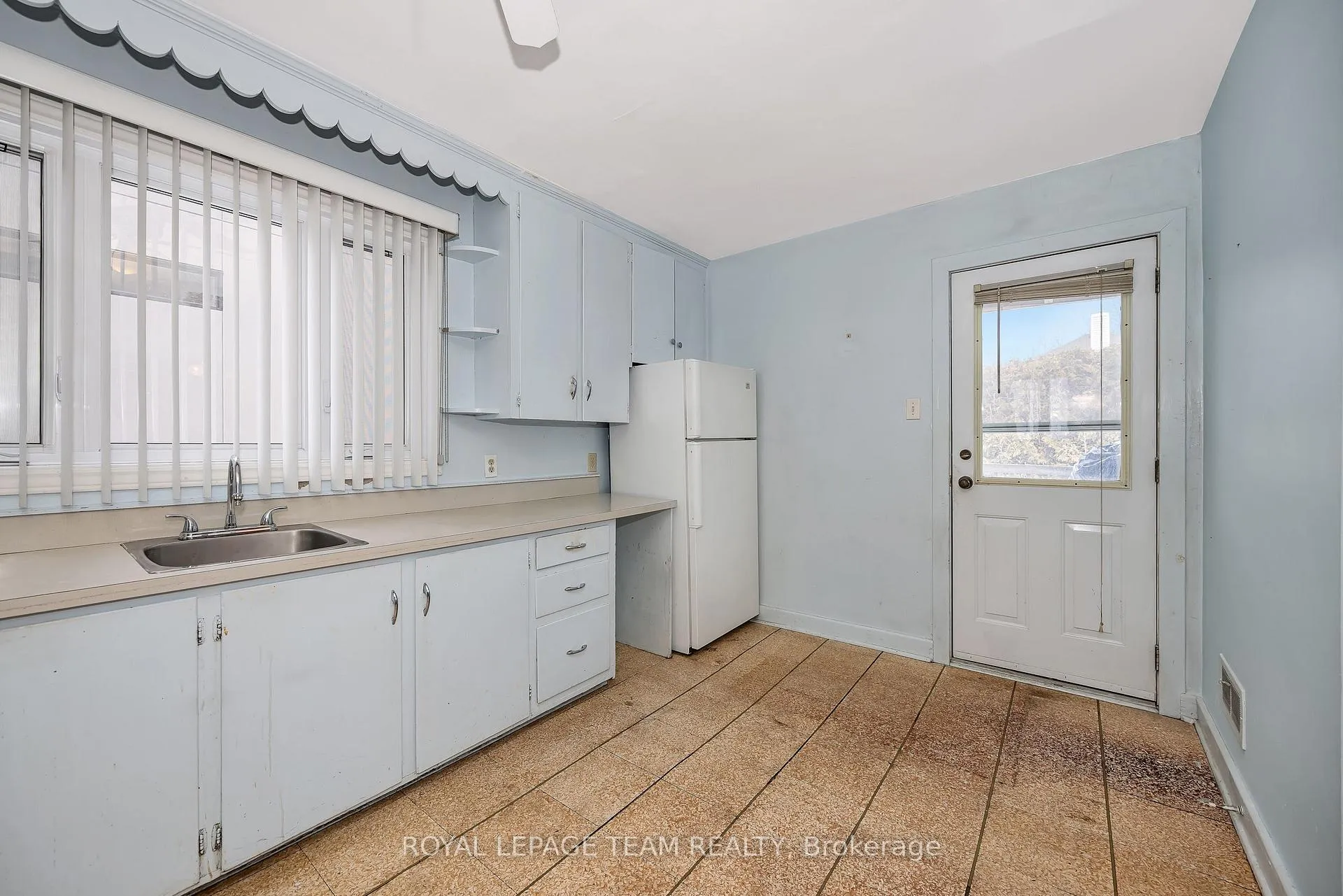 Photo 19 of 87 Ontario Street, Ottawa, Overbrook — HOMEH