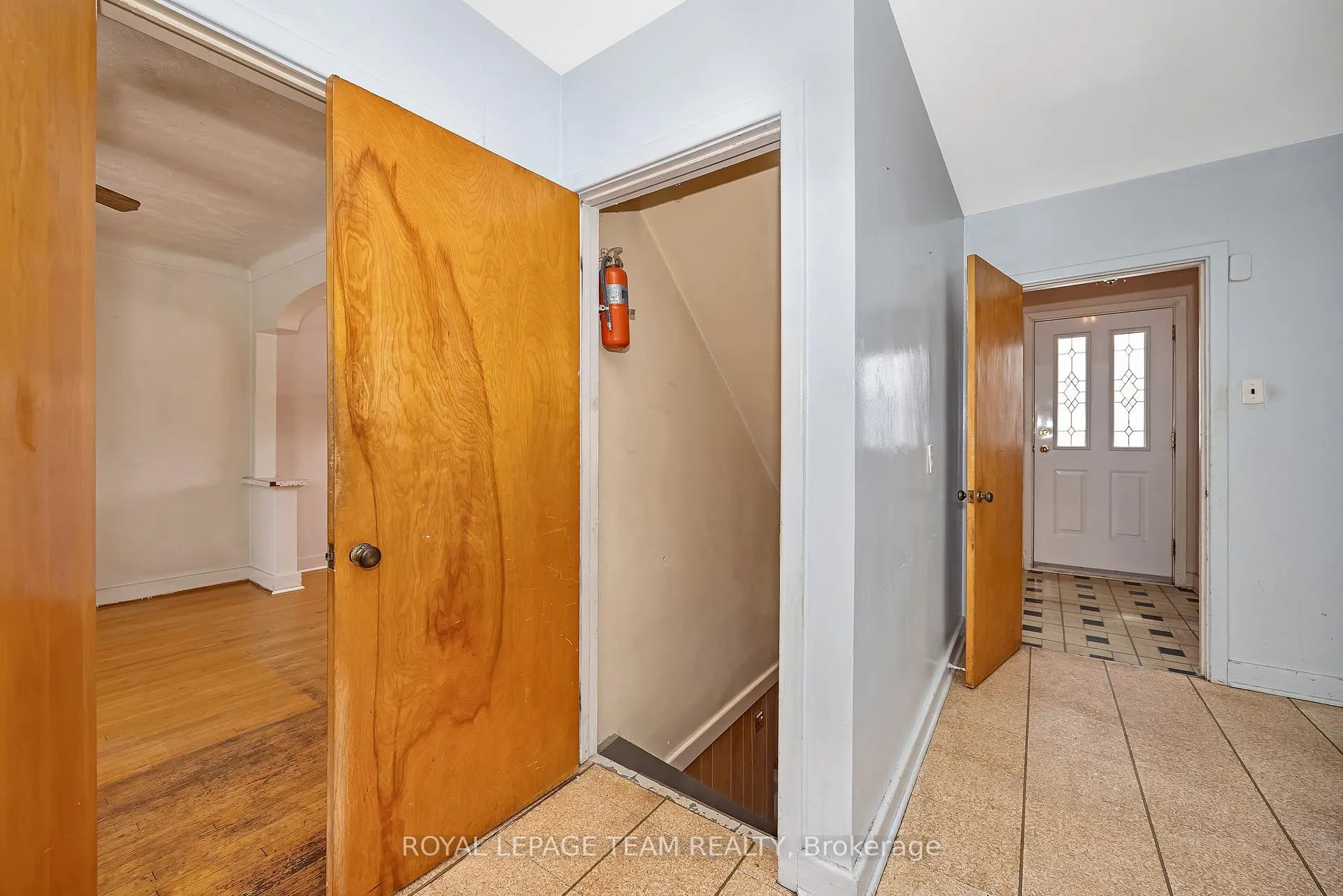 Photo 32 of 87 Ontario Street, Ottawa, Overbrook — HOMEH