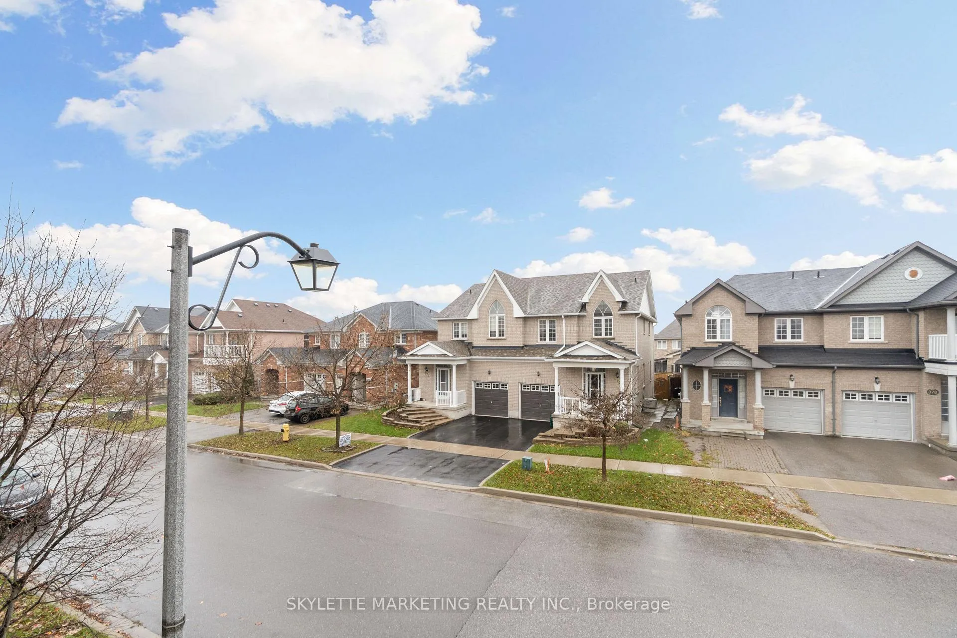 Photo 22 of 377 Caboto Trail, Markham, Village Green-South Unionville — HOMEH