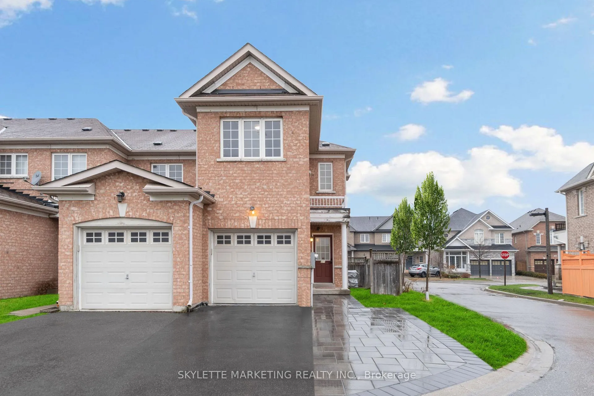 Photo 34 of 377 Caboto Trail, Markham, Village Green-South Unionville — HOMEH