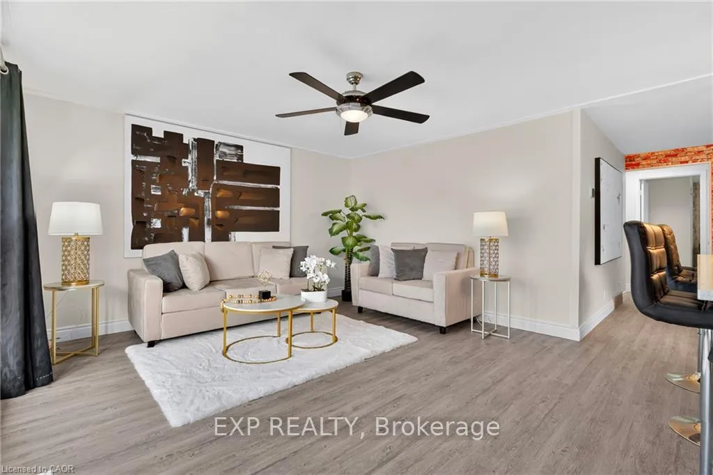 Photo 2 of Unit Upper, 146 Appalachian Crescent, Kitchener — HOMEH