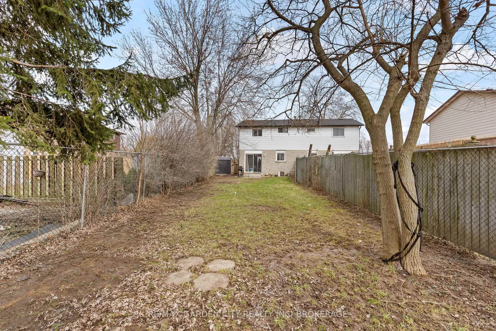 Photo 20 of 29 Mcdougall Drive, Thorold, Confederation Heights — HOMEH
