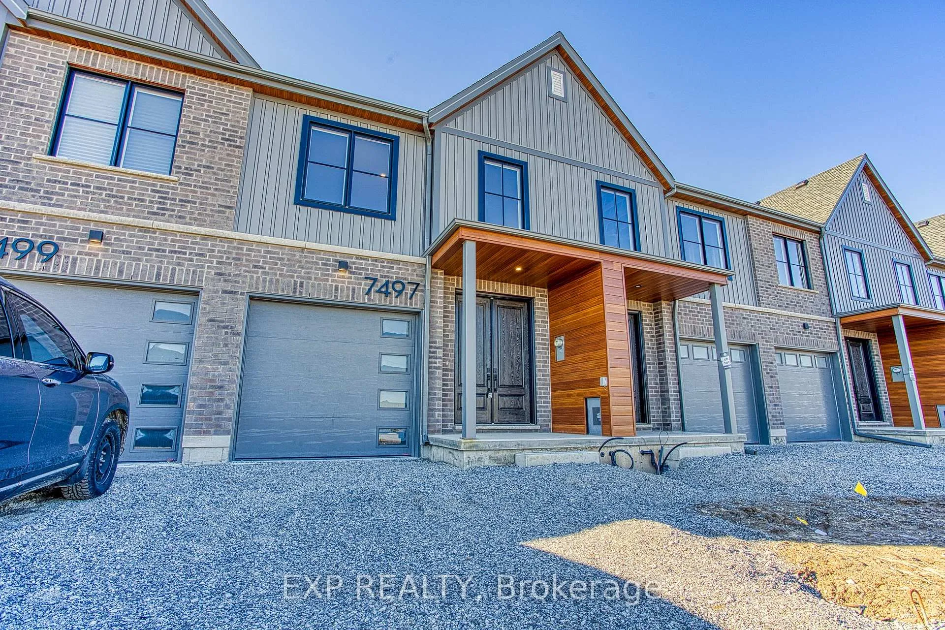 Photo 2 of Unit Upper, 7497 Marvel Drive, Niagara Falls, Brown — HOMEH