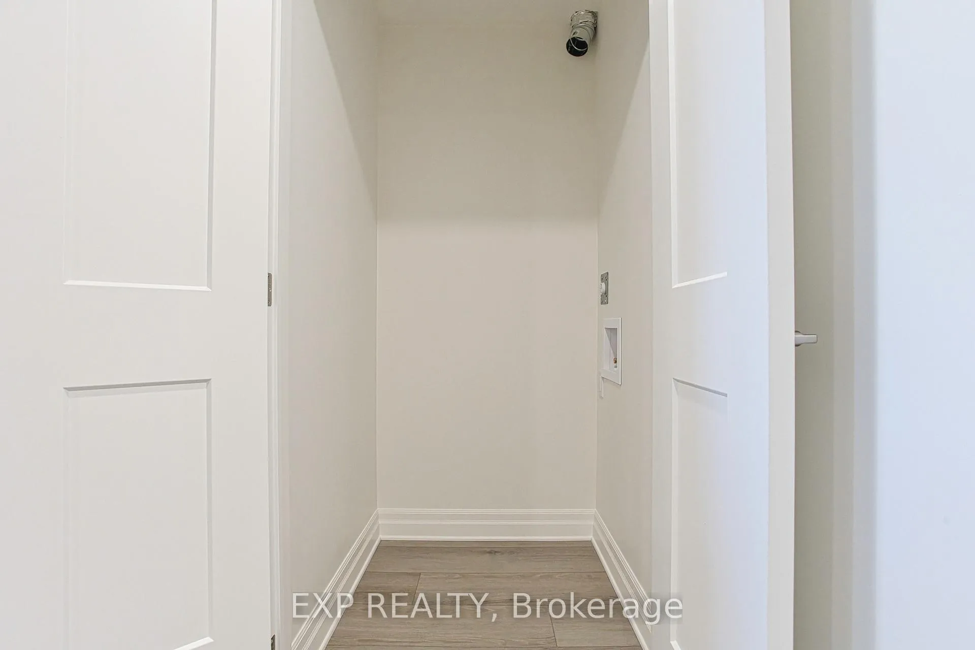 Photo 19 of Unit Upper, 7497 Marvel Drive, Niagara Falls, Brown — HOMEH