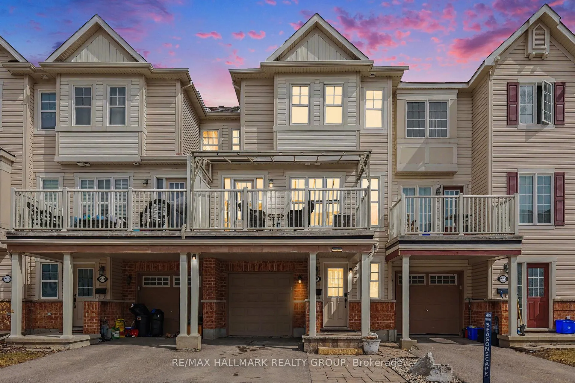 Front of 2516 Nutgrove Avenue