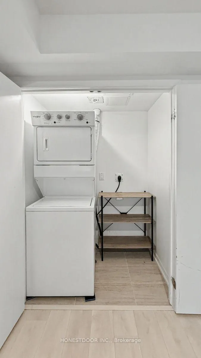 Photo 24 of Unit 26, 1095 Cooke Boulevard, Burlington, LaSalle — HOMEH