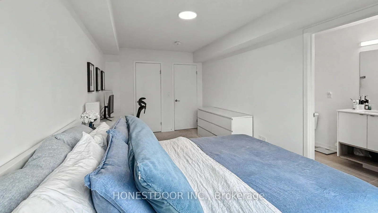 Photo 35 of Unit 26, 1095 Cooke Boulevard, Burlington, LaSalle — HOMEH