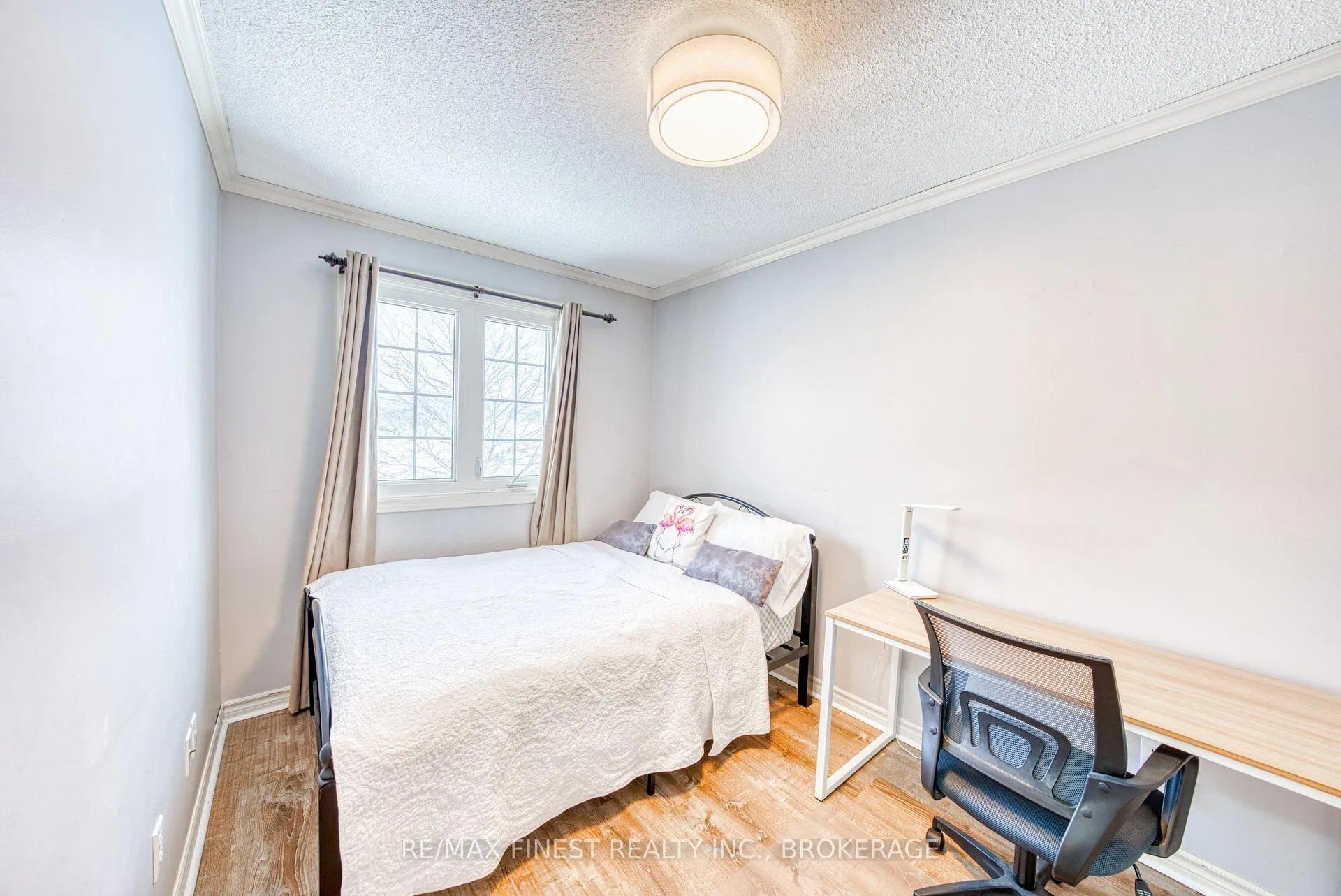 Photo 23 of 691 Muirfield Crescent, Kingston, East Gardiners Rd — HOMEH