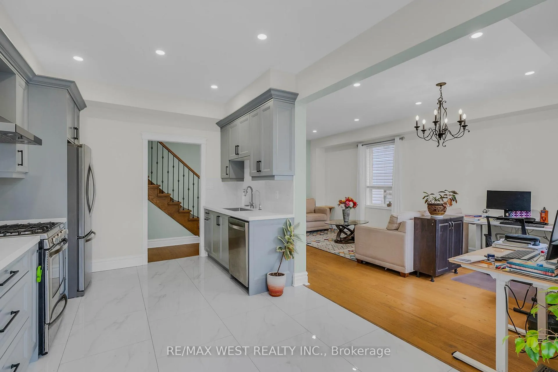 Photo 11 of 80 Northgrove Crescent, Whitby, Brooklin — HOMEH