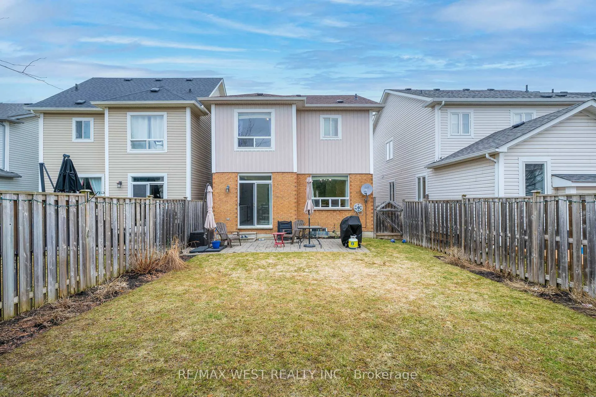 Photo 27 of 80 Northgrove Crescent, Whitby, Brooklin — HOMEH
