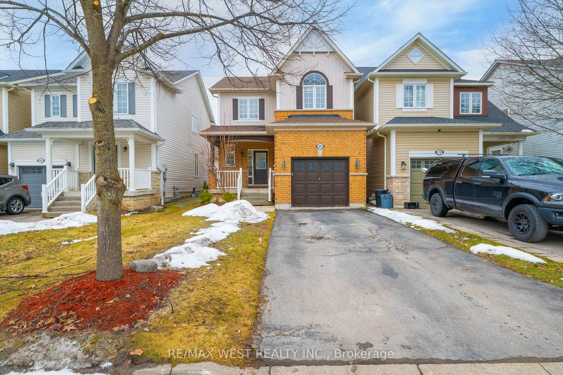 Photo 28 of 80 Northgrove Crescent, Whitby, Brooklin — HOMEH