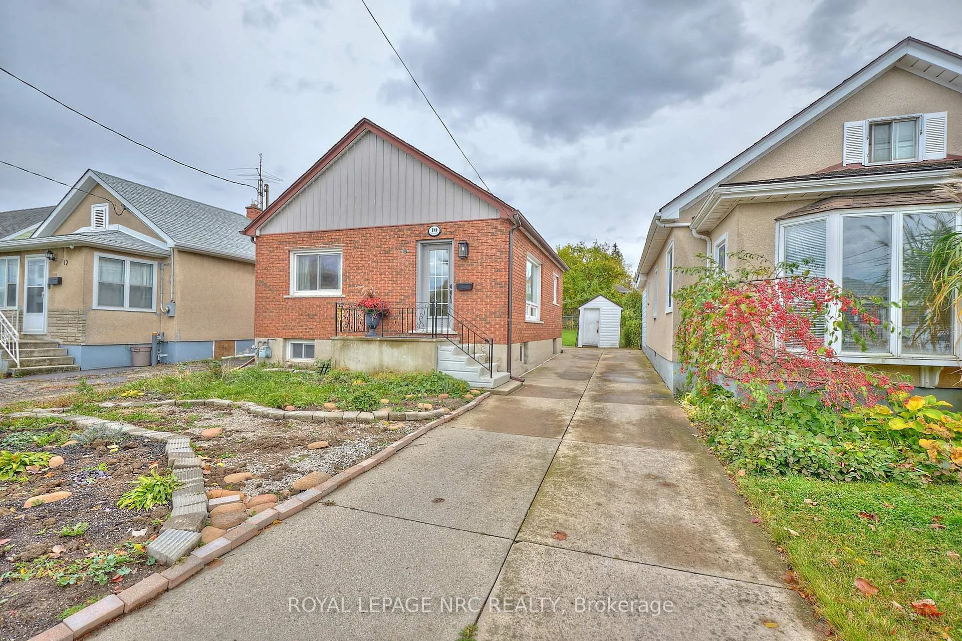 Photo 1 of 10 Fairburn Avenue, St. Catharines, Burleigh Hill — HOMEH
