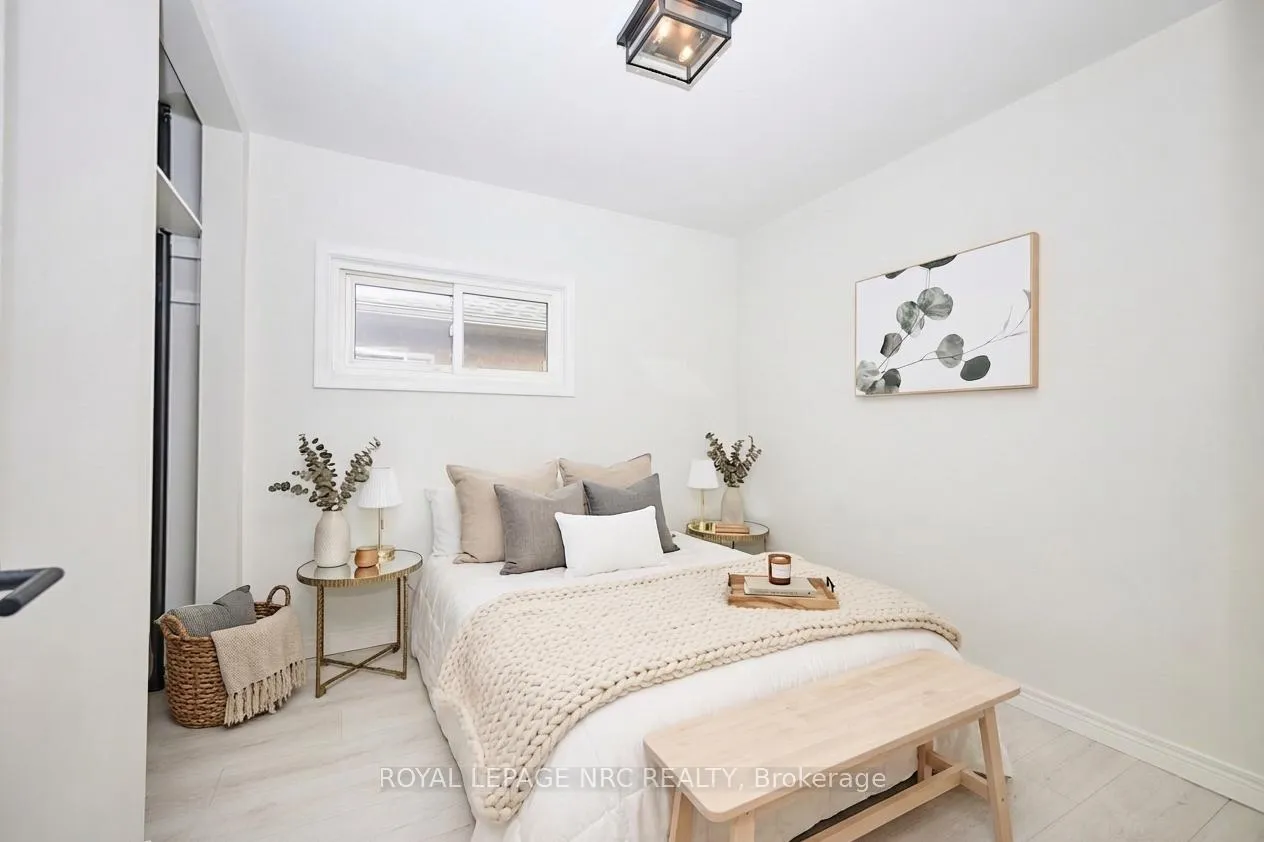 Photo 10 of 10 Fairburn Avenue, St. Catharines, Burleigh Hill — HOMEH
