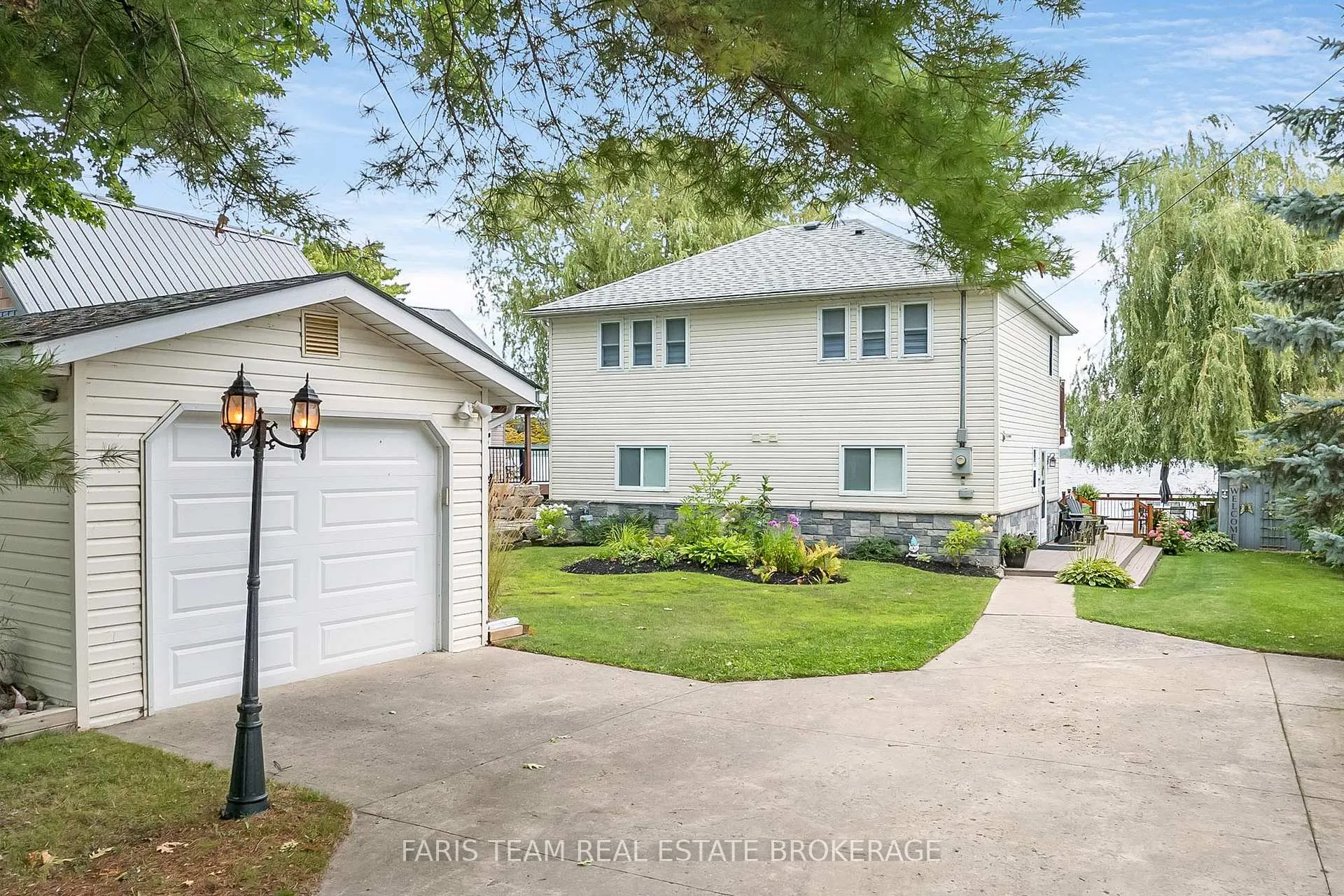 Photo 3 of 282 Robins Point Road, Tay, Victoria Harbour — HOMEH