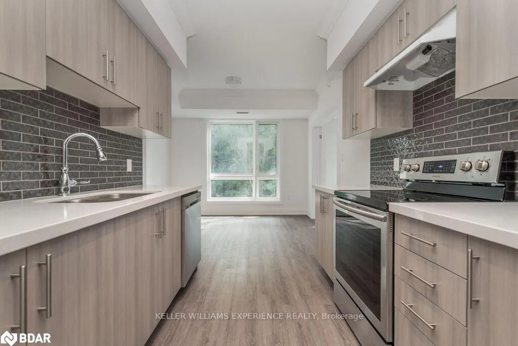Photo 5 of Unit 314, 304 Essa Road, Barrie, 400 West — HOMEH