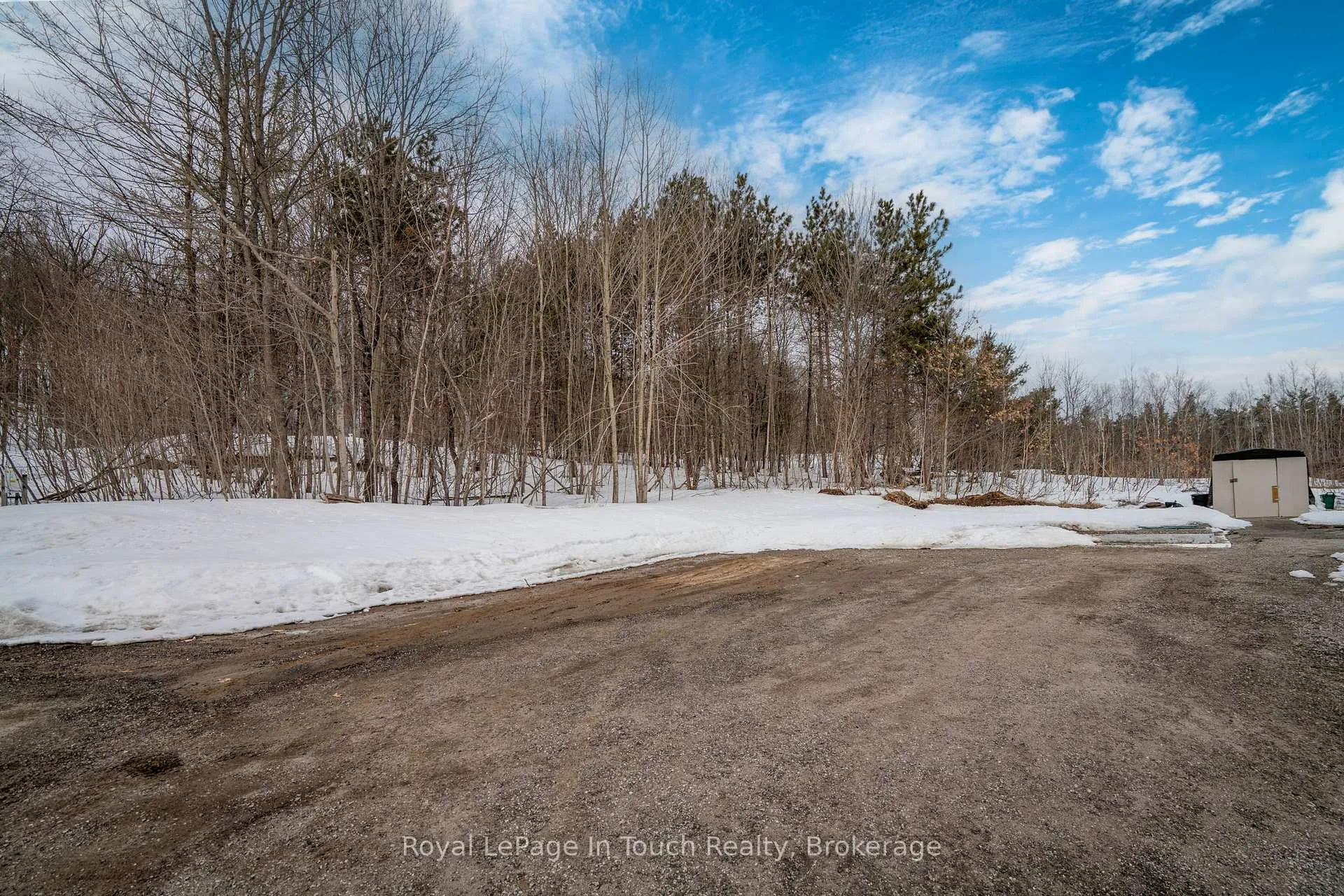 Photo 40 of 9732 93 Highway, Midland — HOMEH