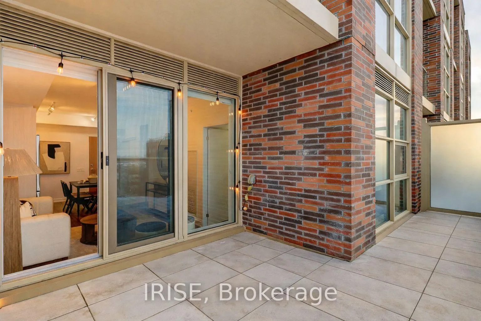 Photo 3 of Unit 716, 1787 St Clair Avenue W, Toronto, Weston-Pellam Park — HOMEH