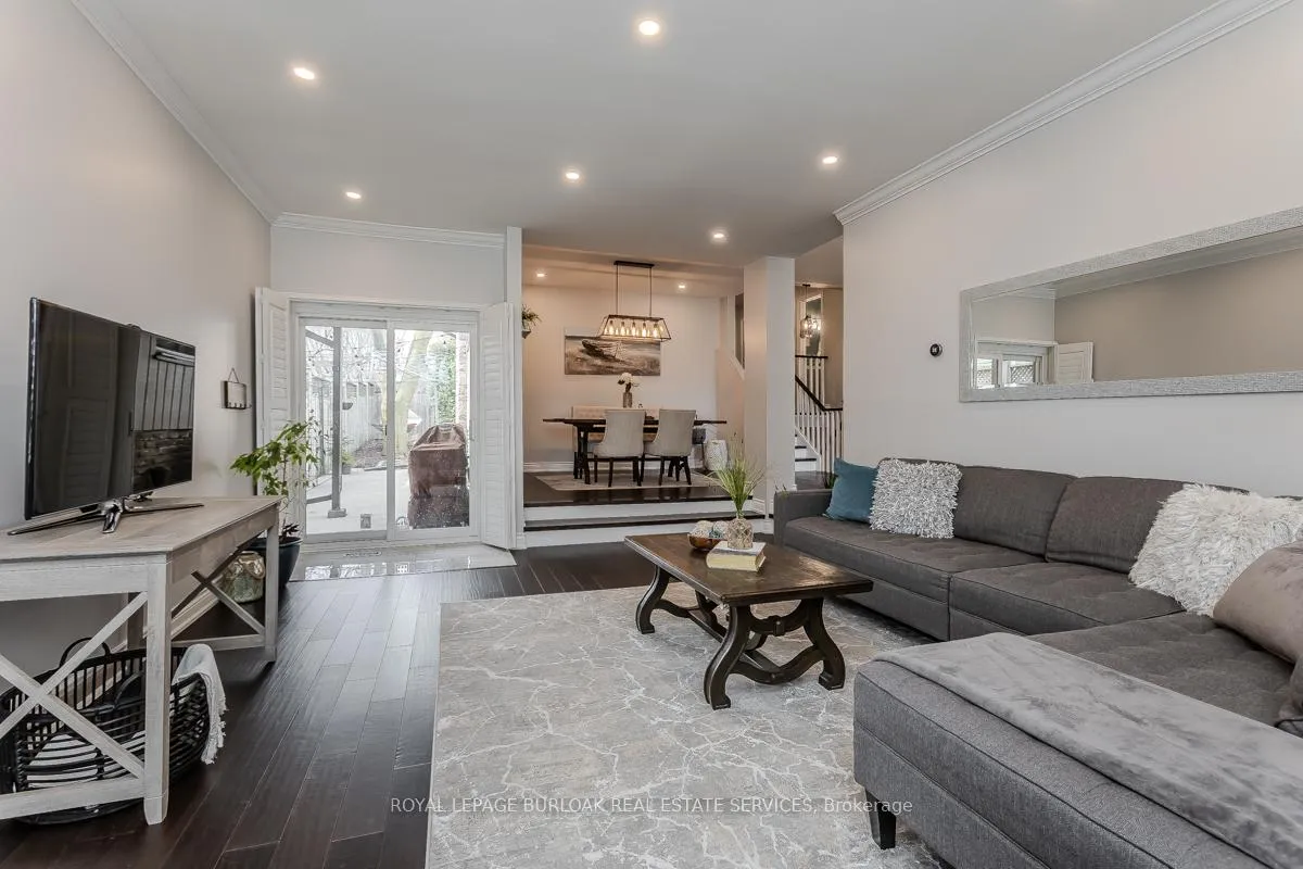 Photo 6 of 2360 Cavendish Drive, Burlington, Brant Hills — HOMEH