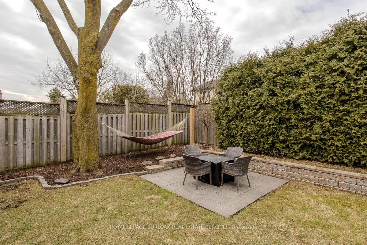 Photo 17 of 2360 Cavendish Drive, Burlington, Brant Hills — HOMEH