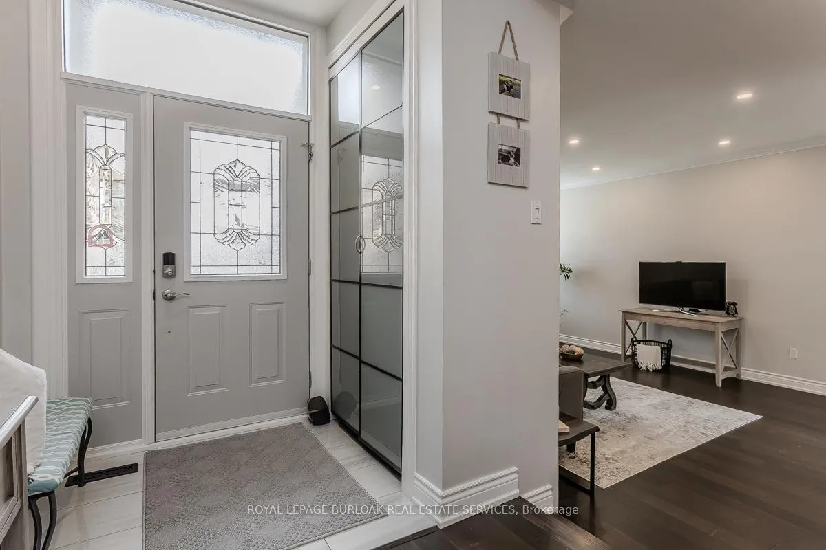 Photo 36 of 2360 Cavendish Drive, Burlington, Brant Hills — HOMEH