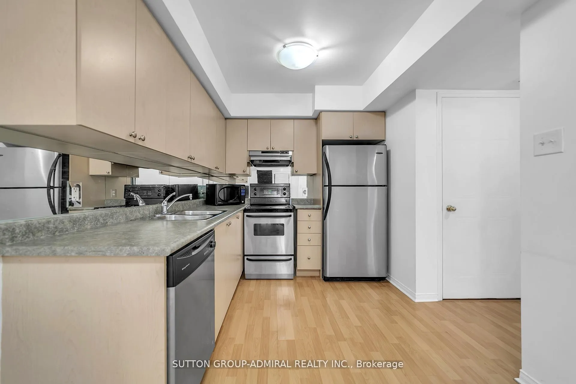 Photo 10 of Unit 52, 2265 Bur Oak Avenue, Markham, Greensborough — HOMEH