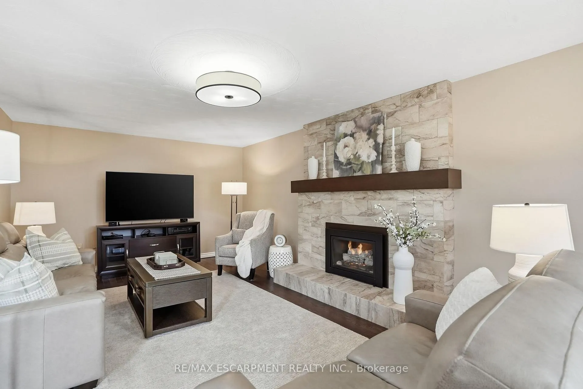 Photo 9 of 31 Republic Avenue, Hamilton, Barnstown — HOMEH