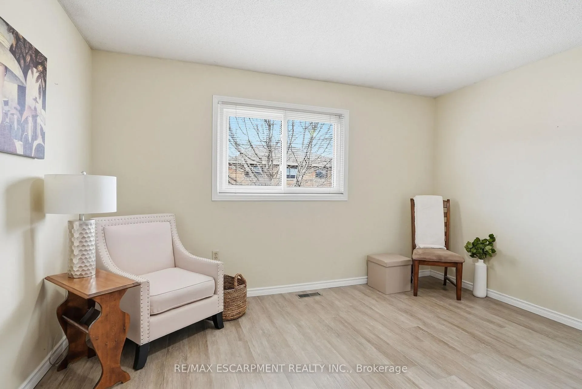 Photo 26 of 31 Republic Avenue, Hamilton, Barnstown — HOMEH