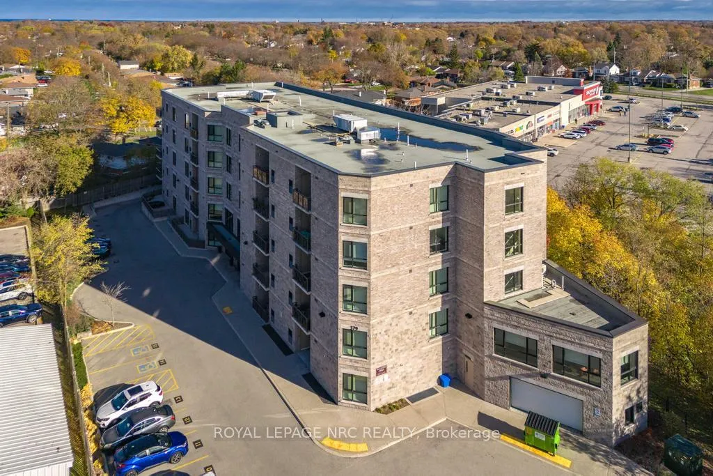Photo 23 of Unit 401, 379 Scott Street, St. Catharines, Vine/Linwell — HOMEH