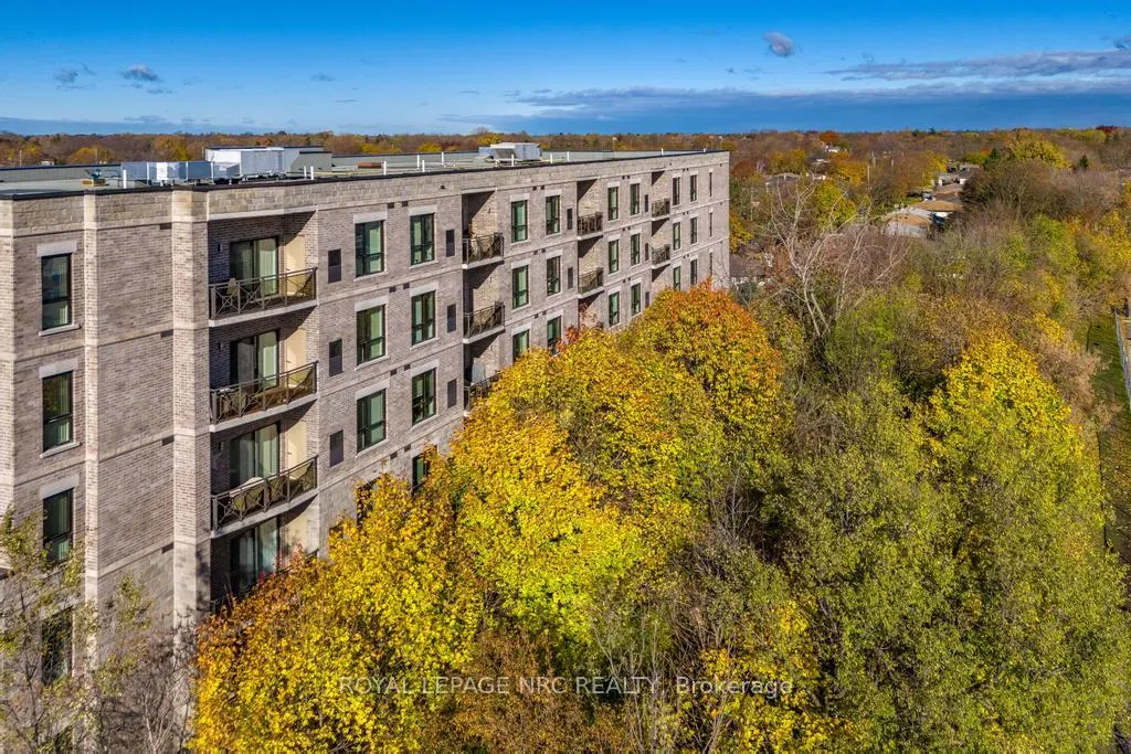 Photo 24 of Unit 401, 379 Scott Street, St. Catharines, Vine/Linwell — HOMEH
