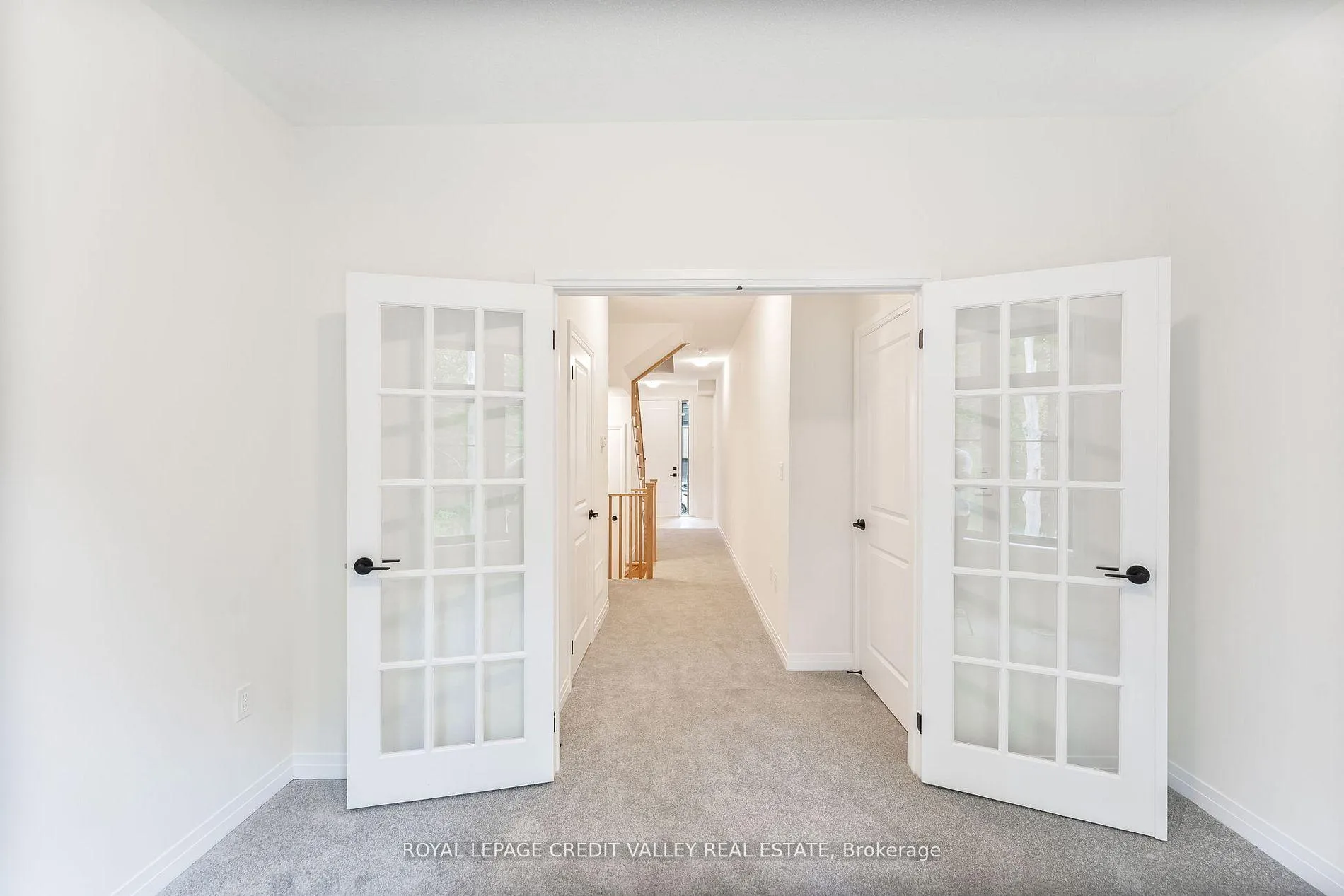 Photo 7 of 99 Archambault Way, Vaughan, Vellore Village — HOMEH
