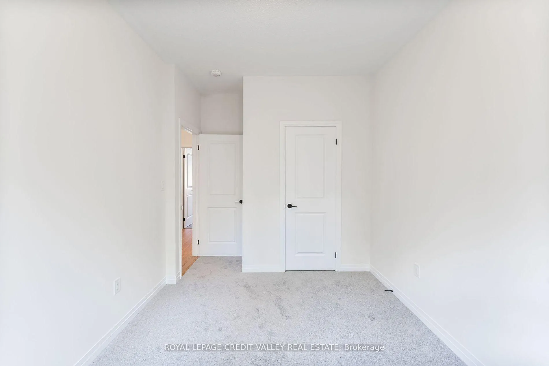 Photo 26 of 99 Archambault Way, Vaughan, Vellore Village — HOMEH