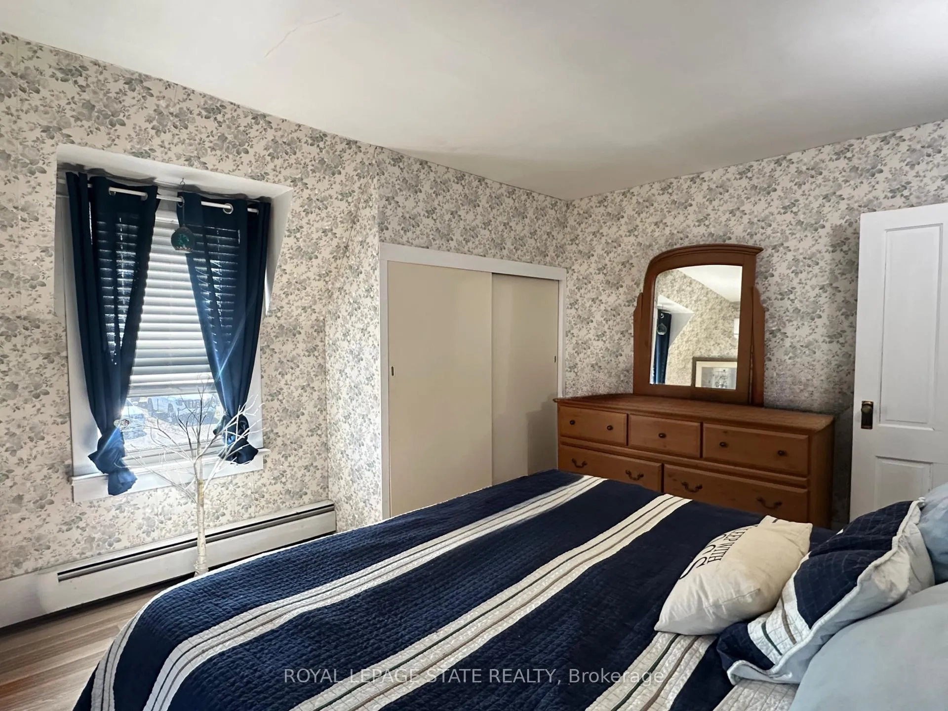 Photo 24 of 50 Jane Street, Haldimand — HOMEH