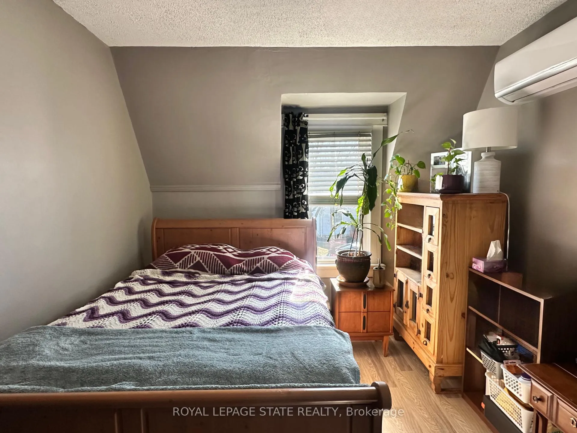 Photo 29 of 50 Jane Street, Haldimand — HOMEH