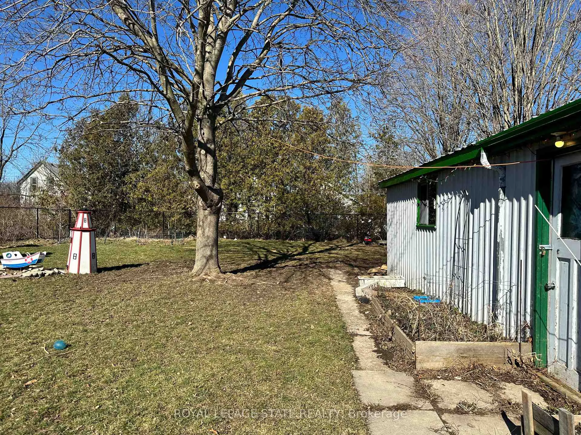 Photo 37 of 50 Jane Street, Haldimand — HOMEH