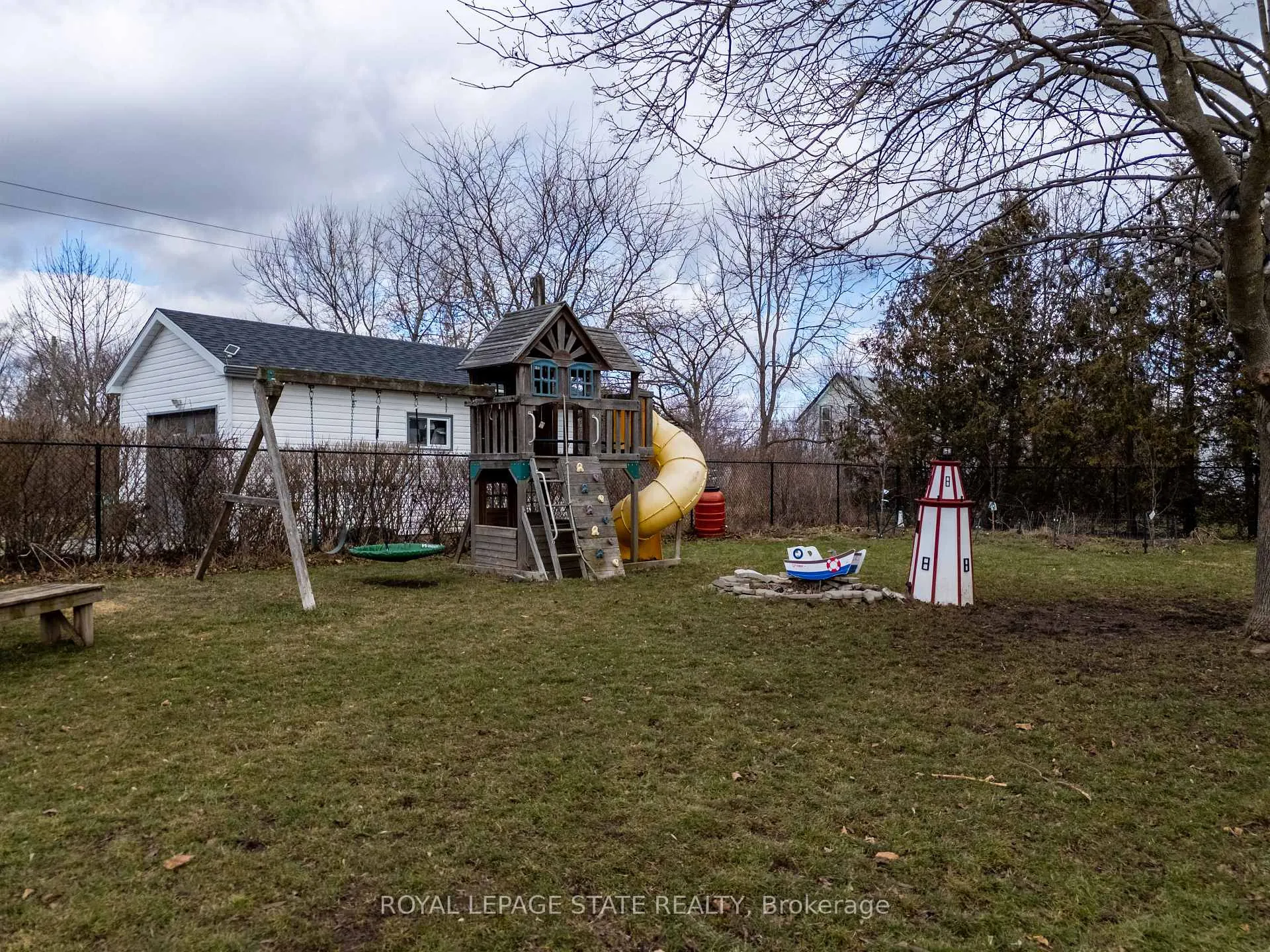 Photo 41 of 50 Jane Street, Haldimand — HOMEH