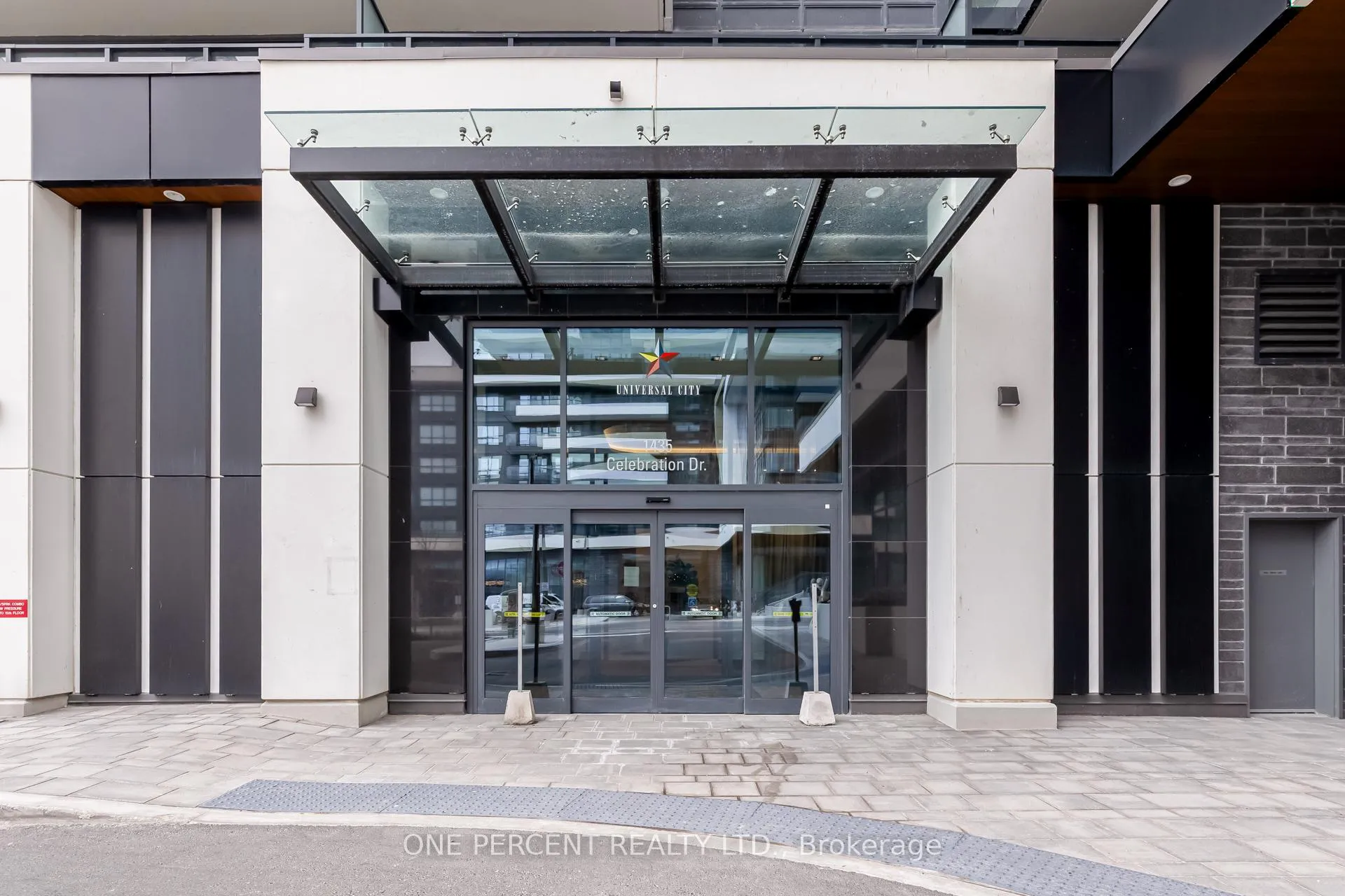 Photo 6 of Unit 1707, 1435 Celebration Drive, Pickering, Bay Ridges — HOMEH