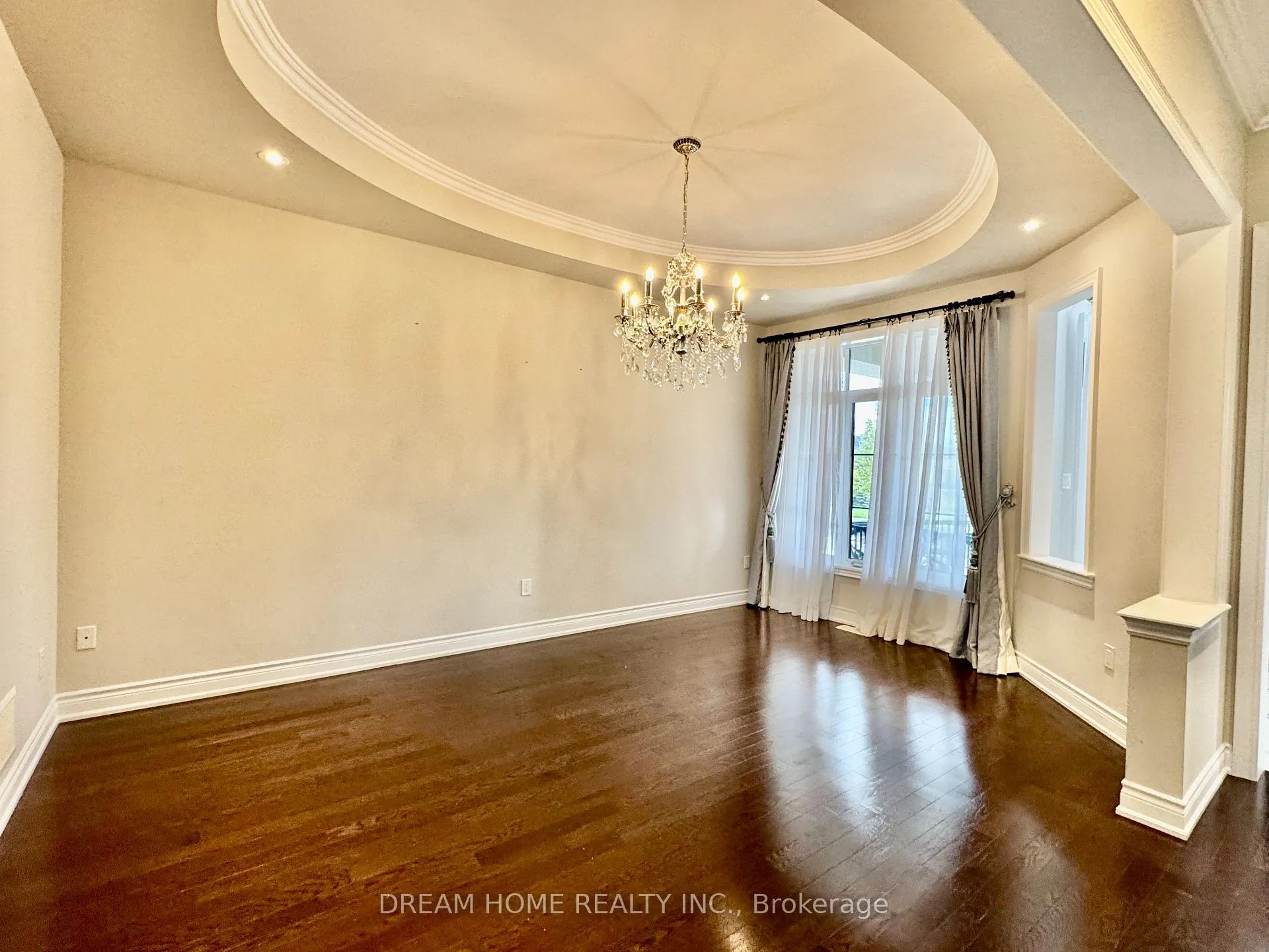 Photo 8 of 28 Larkin Avenue, King, Nobleton — HOMEH