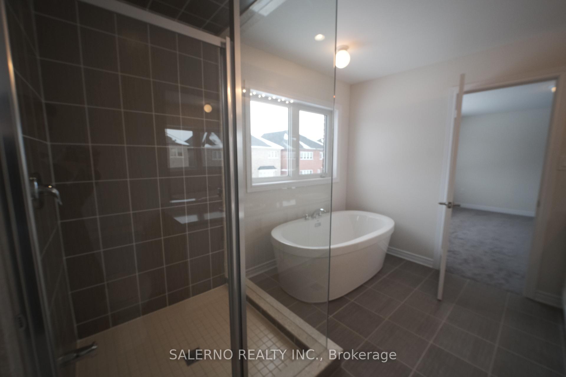 Photo 16 of 1445 Farrow Crescent, Innisfil, Alcona — HOMEH